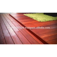 Eucalyptus marginata / Jarrah Decking / E4E